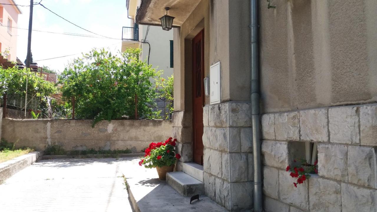 Garden apartment Vanya - B&B