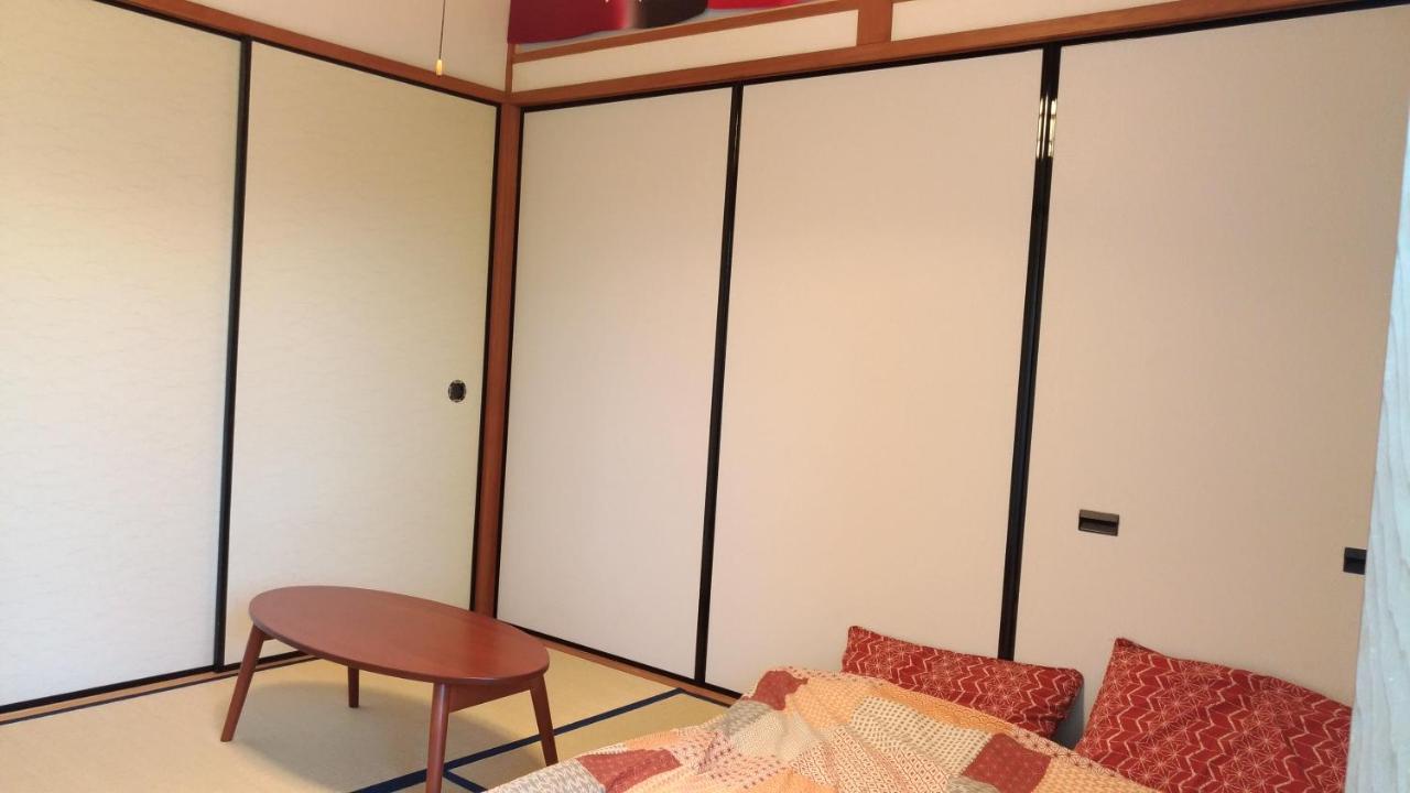 202 Traditional Tatami Double Room