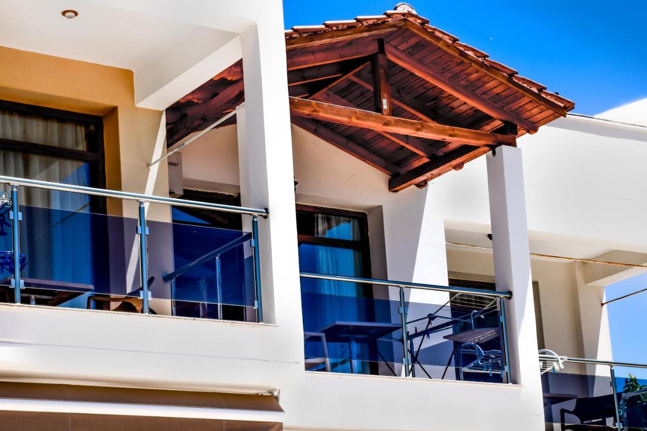 Elia Apartments - Nea Triglia Beach - B&B