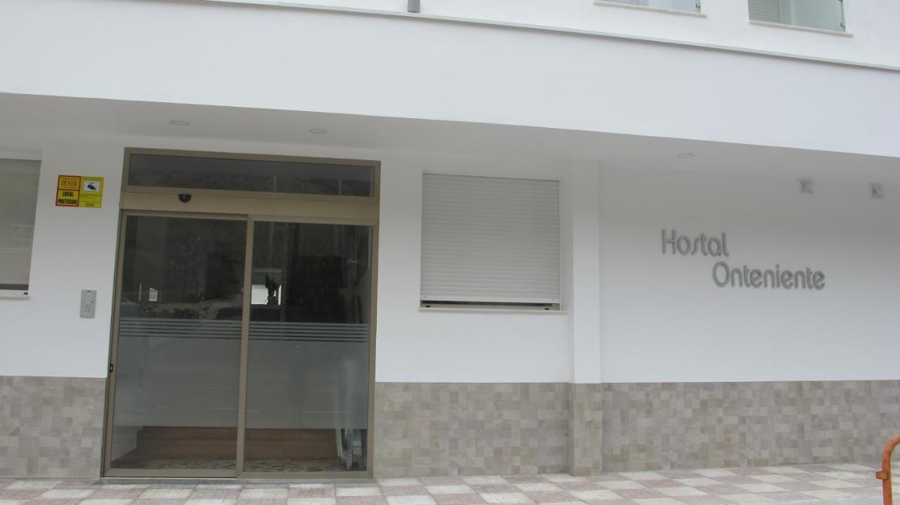 Hostal Onteniente - Ferienwohnung La Mamola