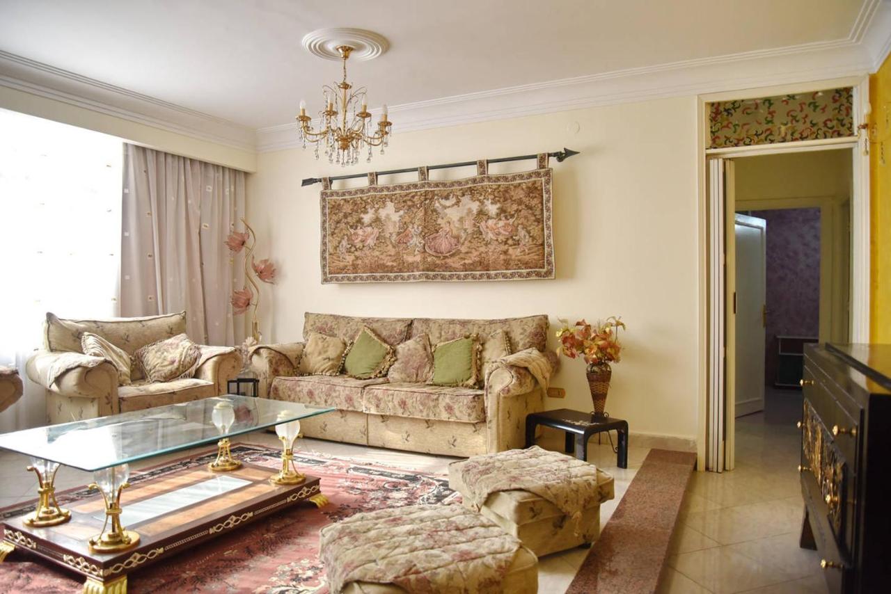 B&B El Cairo - Fancy apartment in front of City Stars - Bed and Breakfast El Cairo
