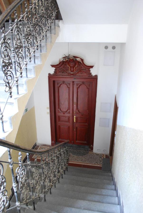 Mordecai 12 Apartments by Adrez - Ferienwohnung Prag