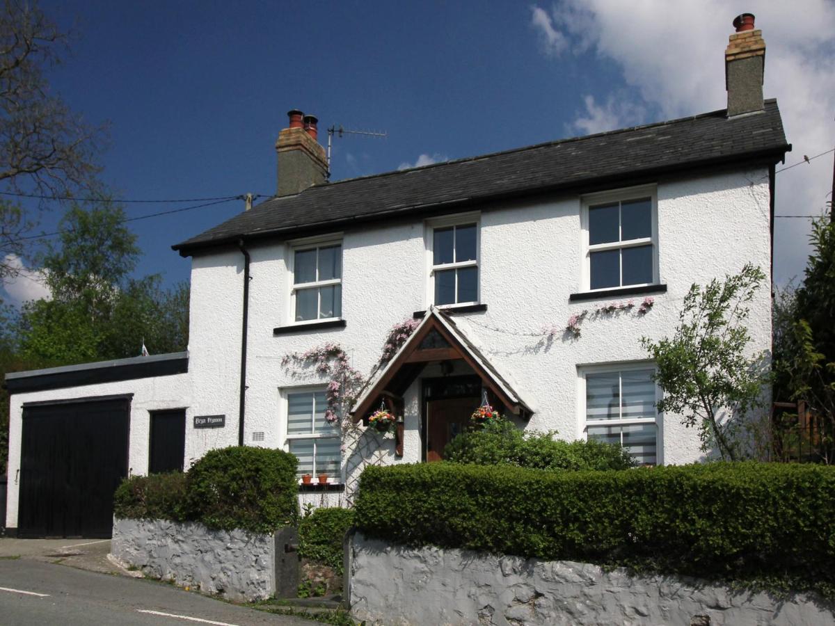 B&B Llanrwst - Bryn Ffynnon Holiday Cottage Llanrwst - Bed and Breakfast Llanrwst