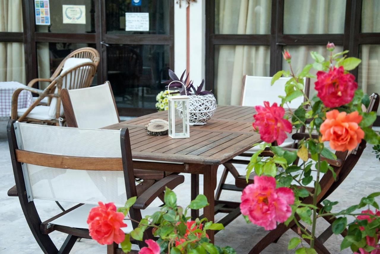 B&B Glyfada - Malibu - Bed and Breakfast Glyfada