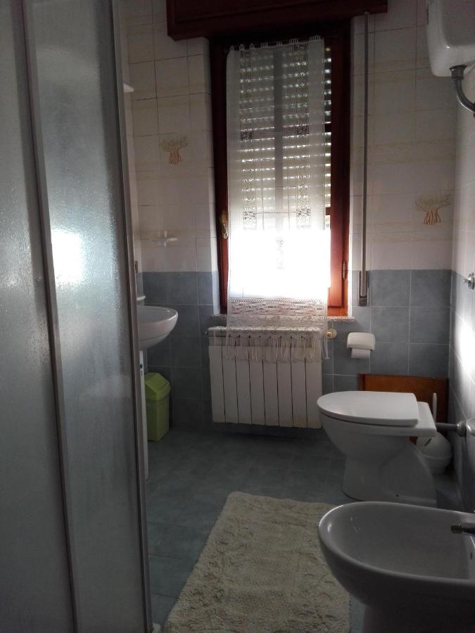 Camera Doppia con Letti Singoli con Bagno Privato 