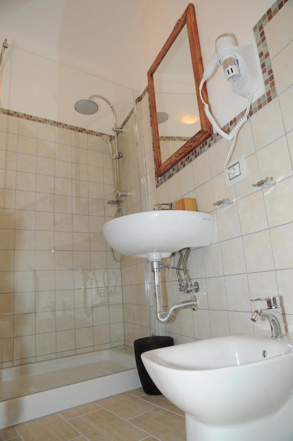 Deluxe Kamer (2 Volwassenen + 1 Kind)