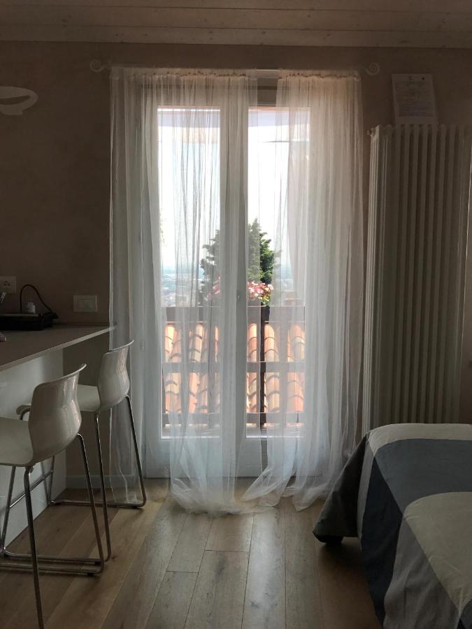 Monolocale con Balcone