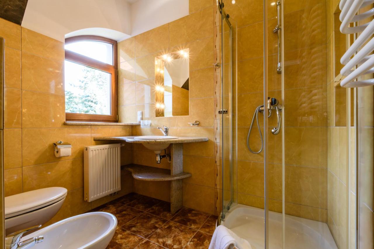 Deluxe Dreibettzimmer mit Balkon