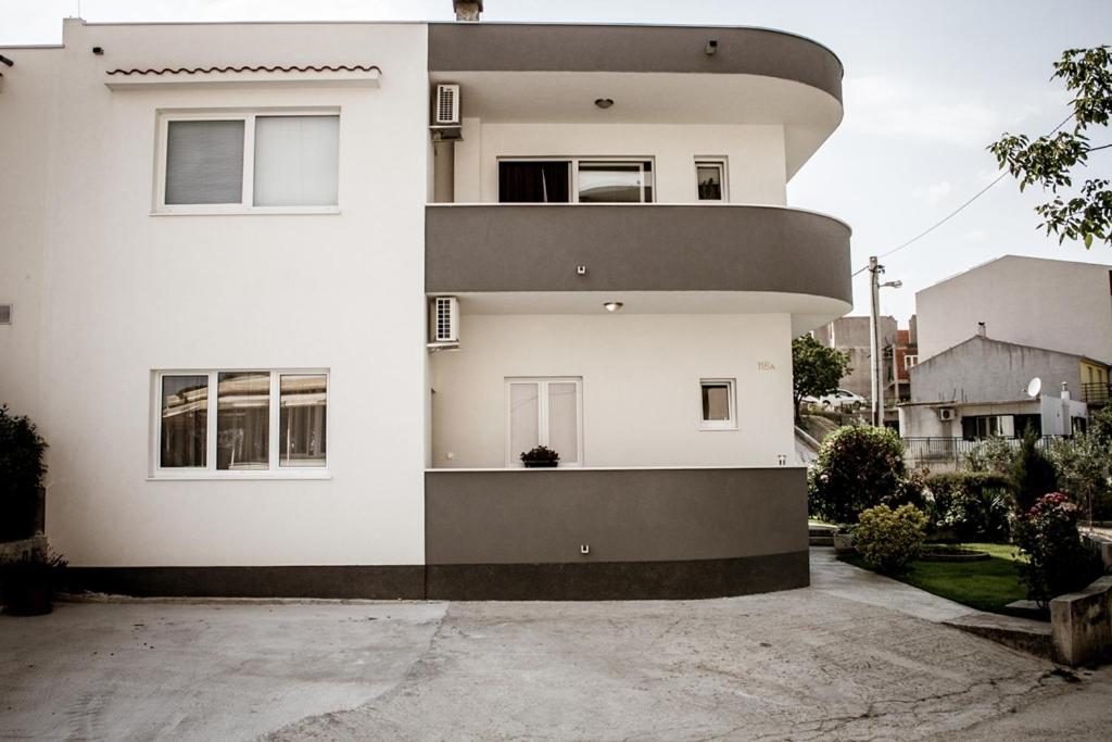 Apartman Dujmović - B&B