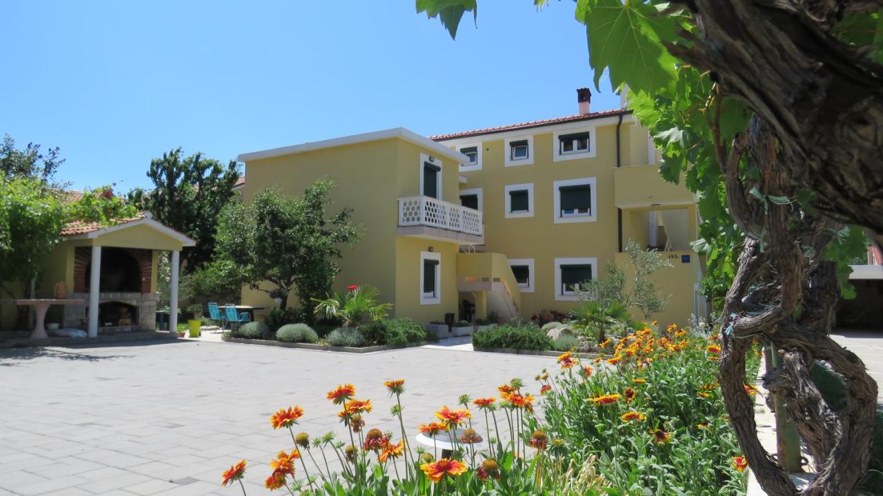 Apartments Marija - B&B Baška