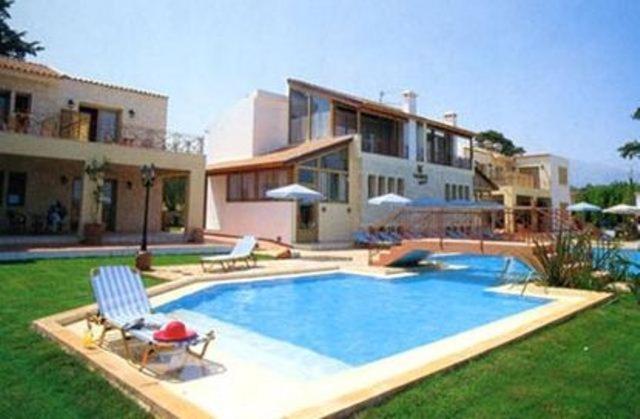 Vamos Palace Apartments - B&B Vámos