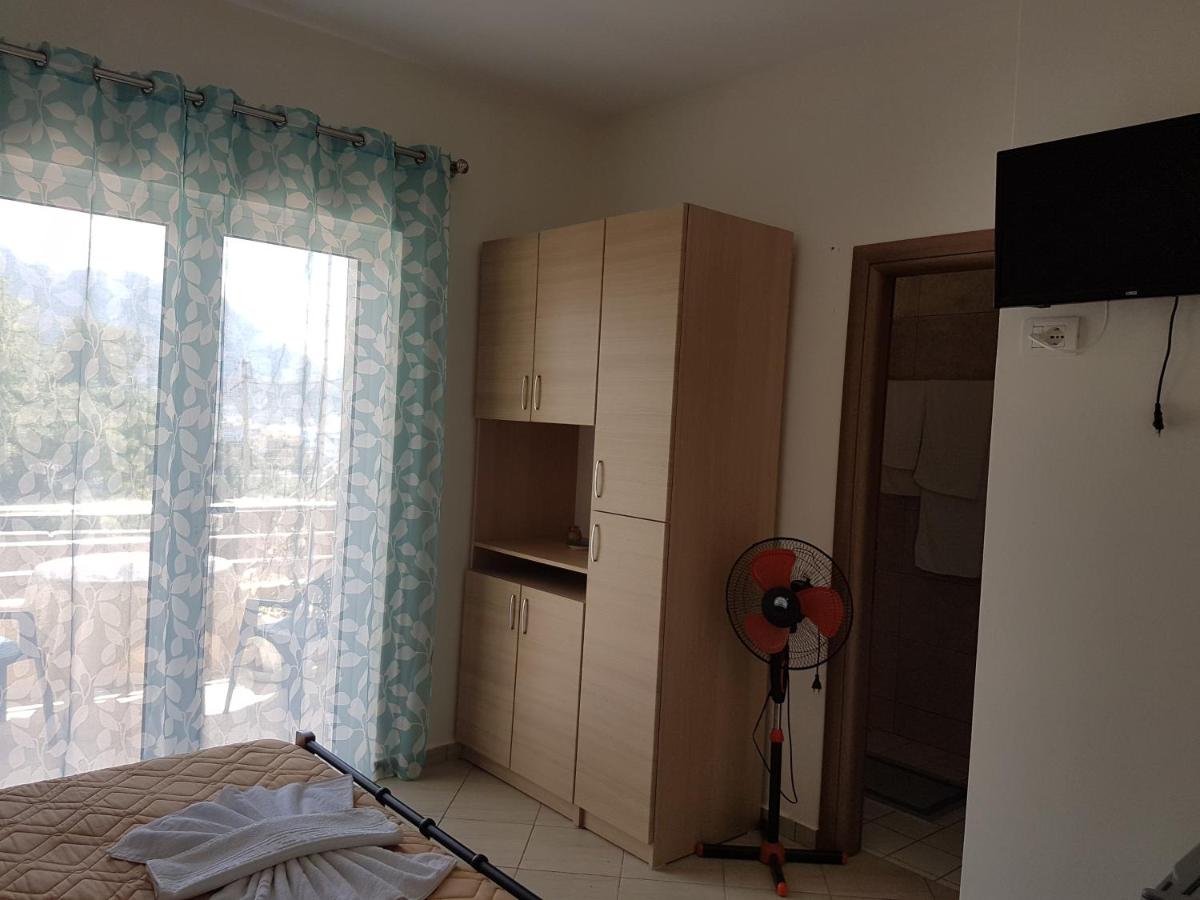 Studio with Balcony