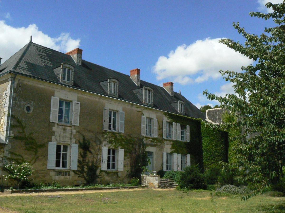 B&B Varennes - Manoir De Vilaines - Bed and Breakfast Varennes