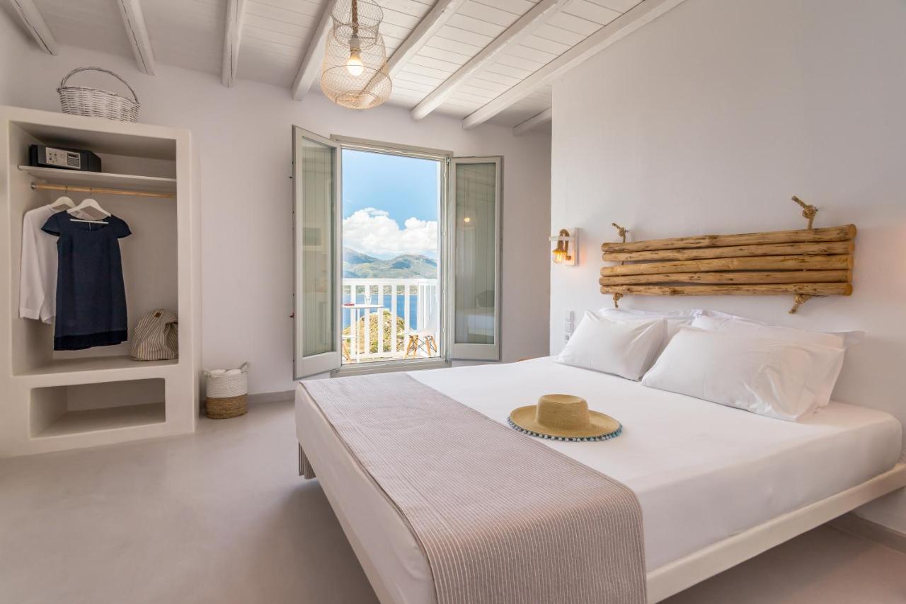 Estudio con balcón privado y vistas al mar
