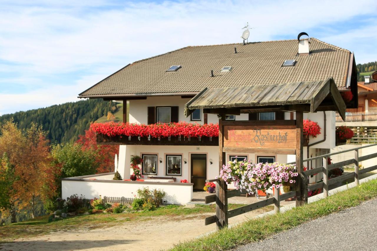 Pension Rastnerhof - Bed and Breakfast Lüsen