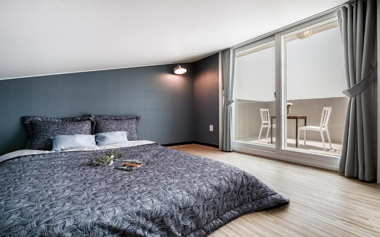 Studio Duplex
