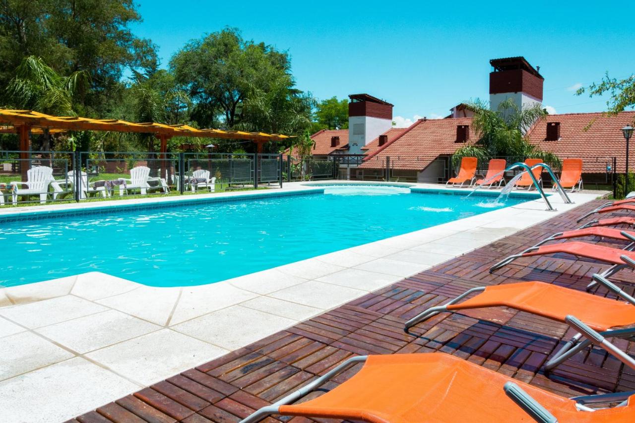 Pet Friendly Candy Apart Hotel
