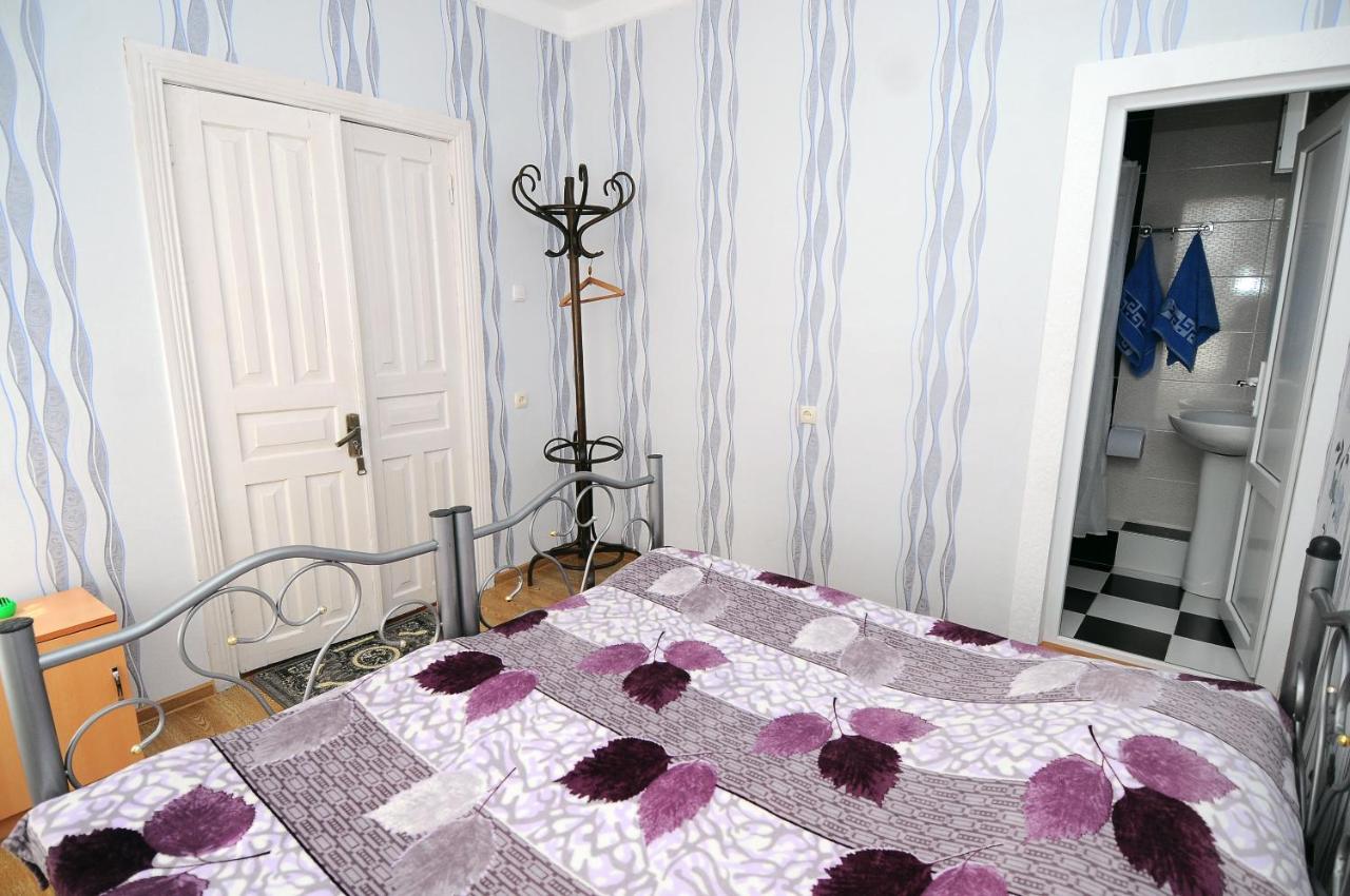 Twin Room with Bathroom