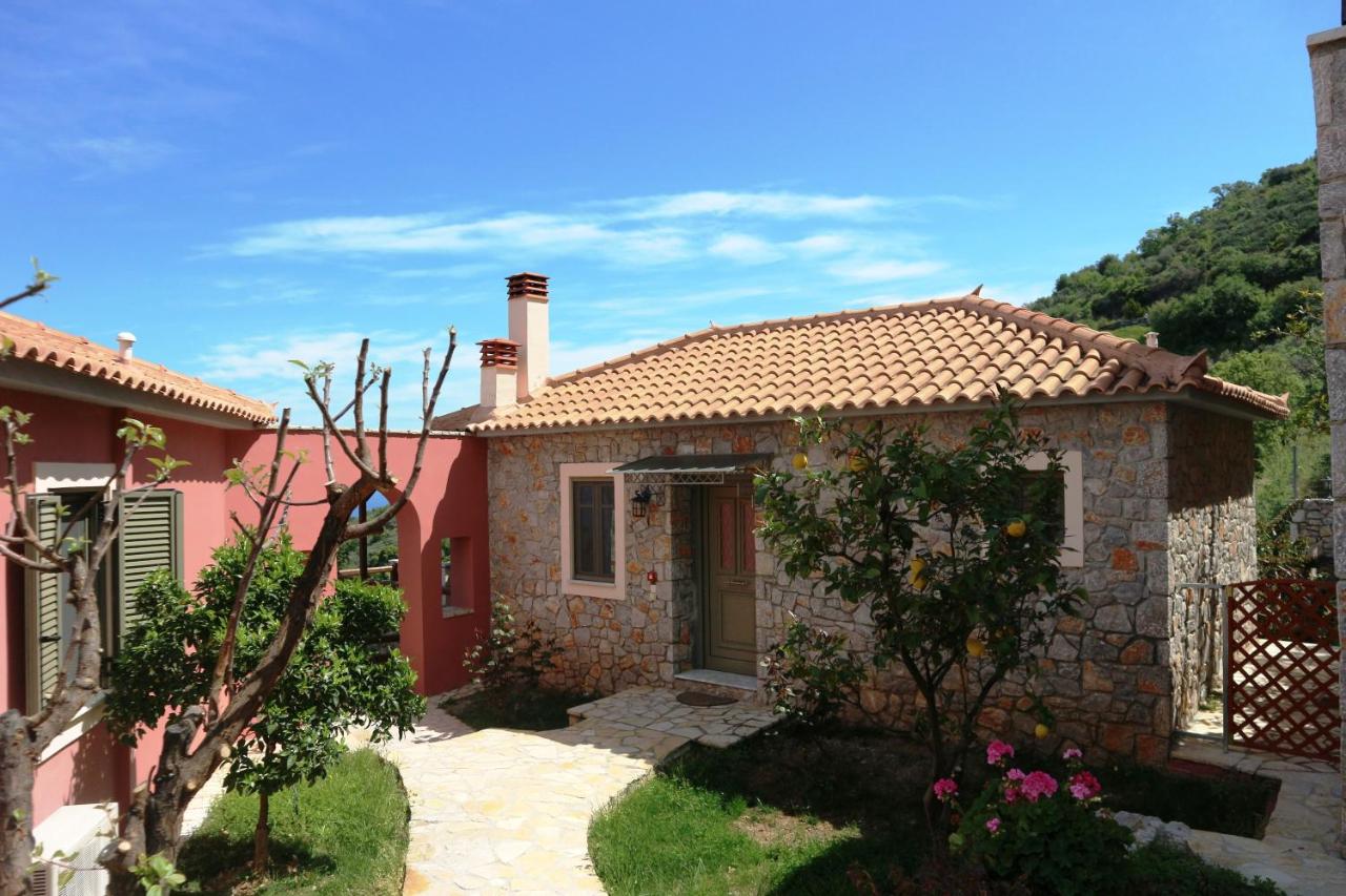 Villa con 3 Camere da Letto - su 2 Livelli