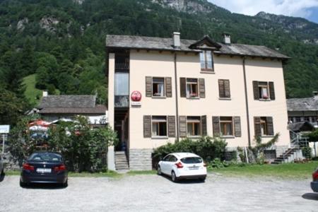 Ristorante Alpino - Bed and Breakfast Sonogno