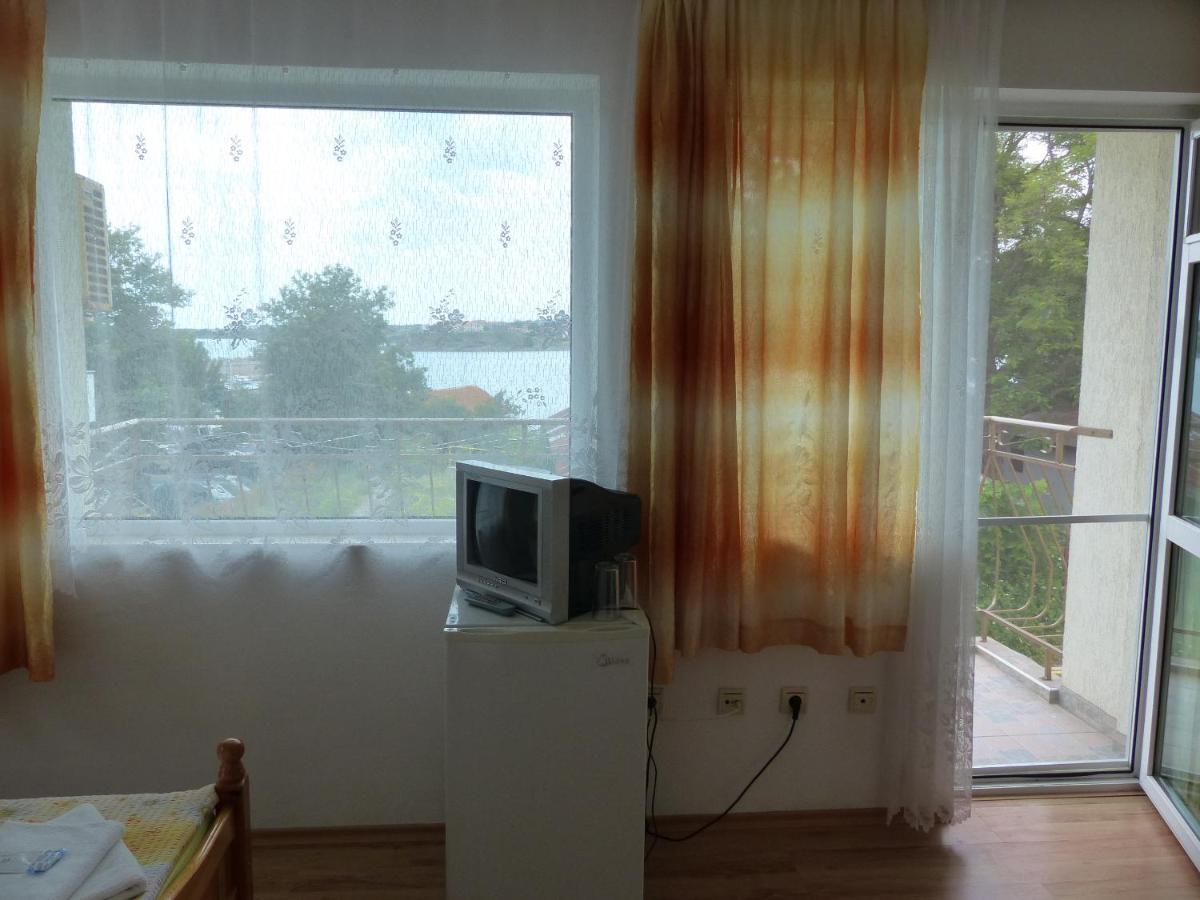 Camera Tripla Standard con Vista Mare