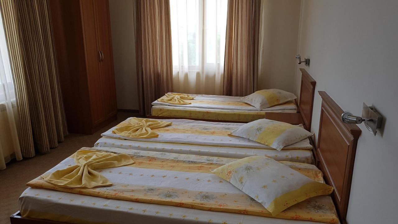 Triple Room with Private Bathroom