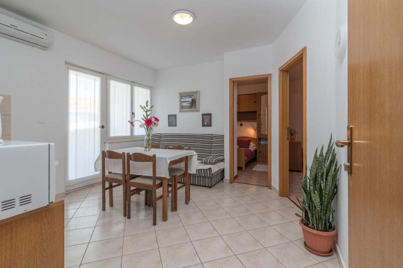 Apartamento Familiar (2 adultos + 2 niños)