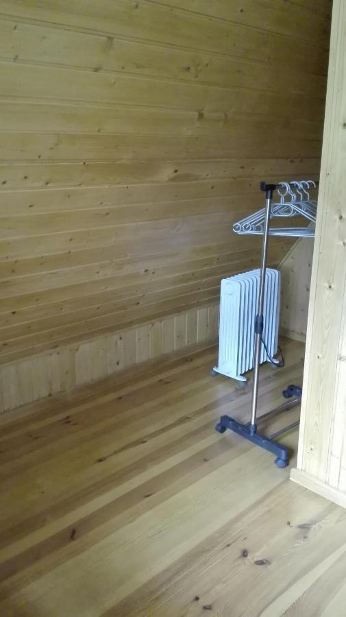 Dom w Jabłonkach Wakacje, Kaszuby, Chmielno, Sznurki Gwiezdna 24 - B&B
