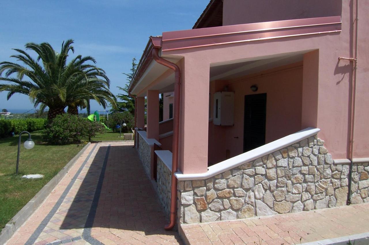 Villa Hibiscus - B&B