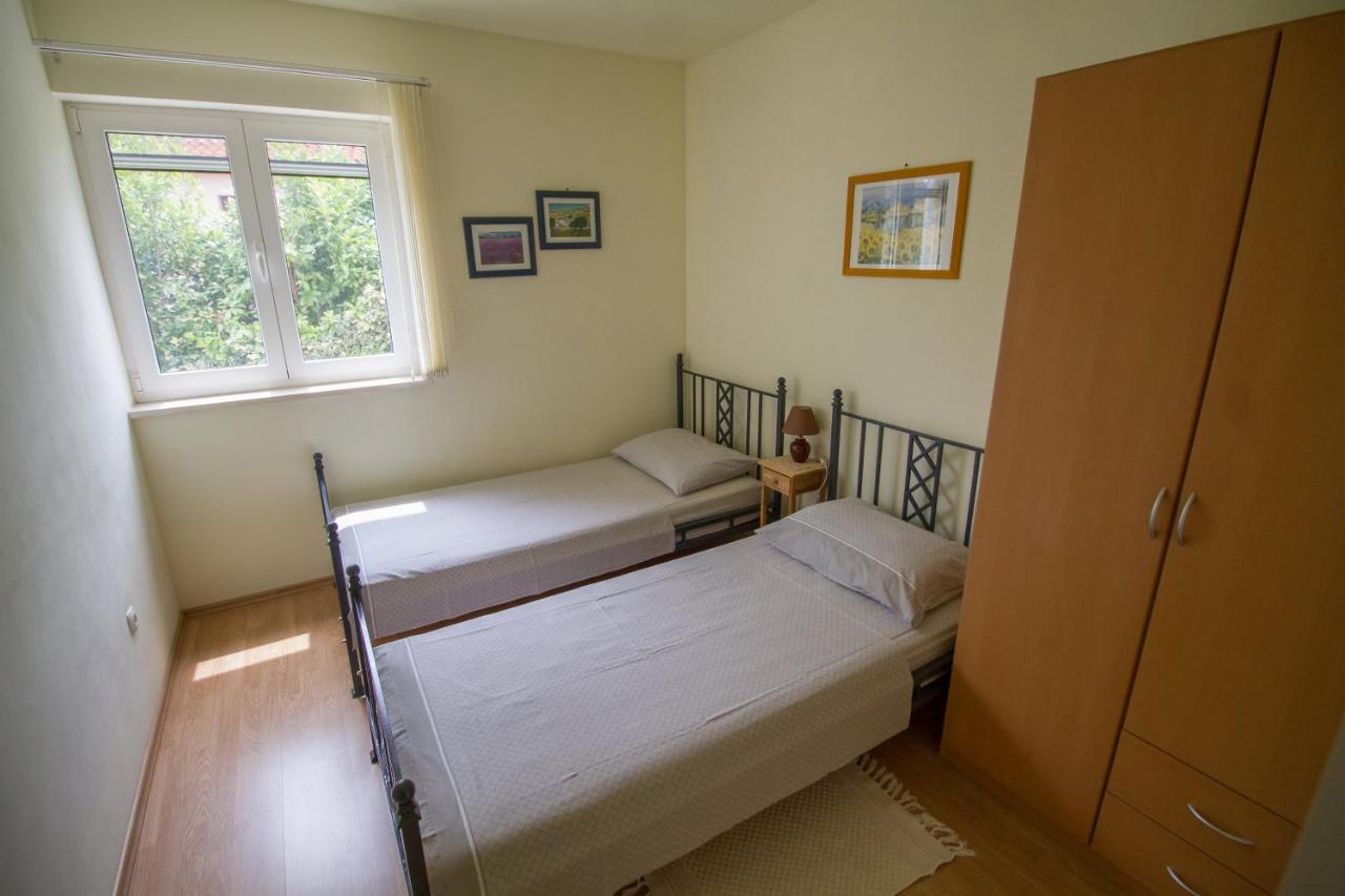 Appartamento con 2 Camere da Letto