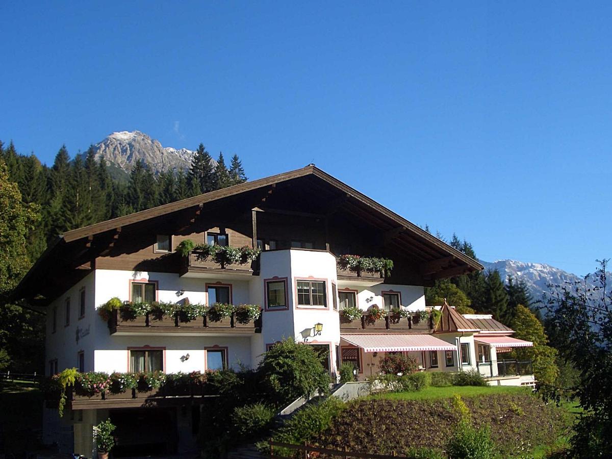 Gästehaus Kristall - B&B