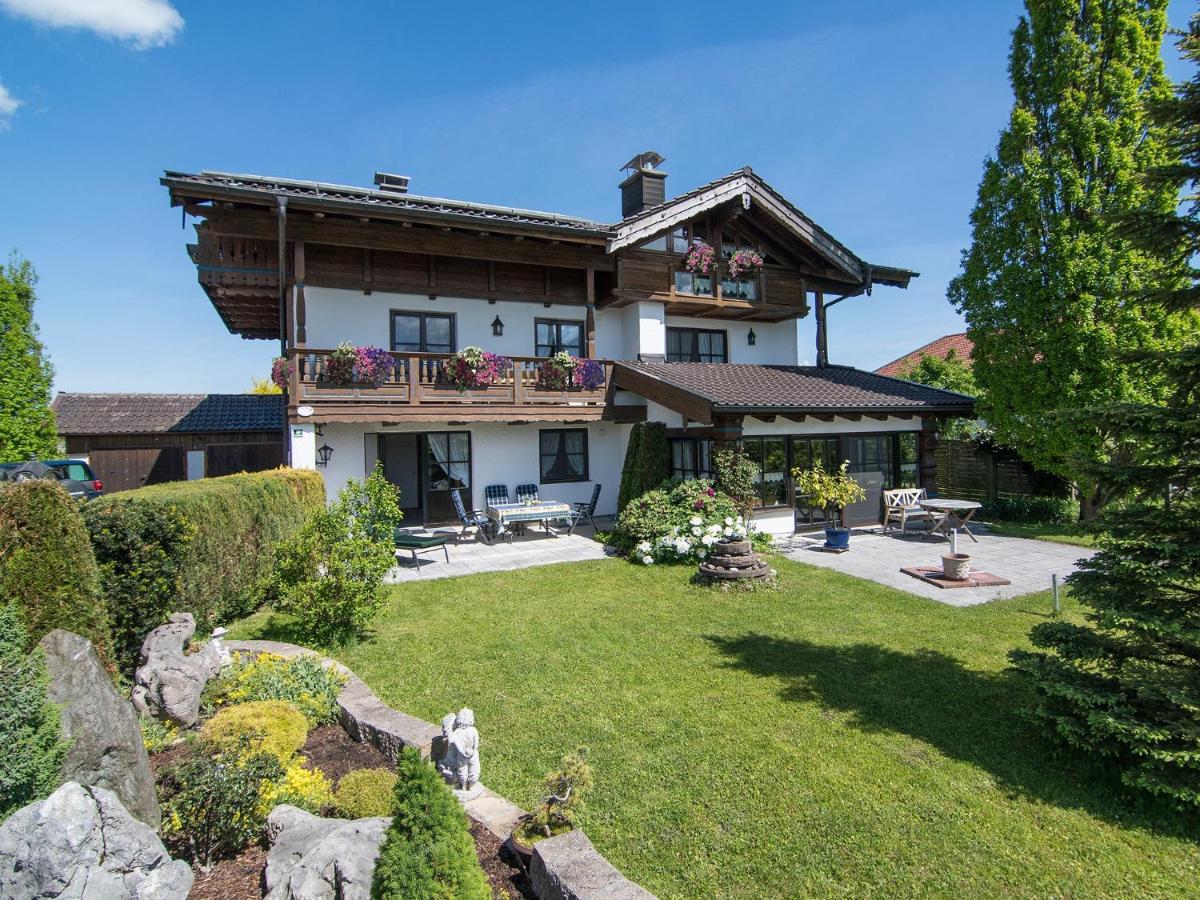 Ferienwohnungen Blos - B&B