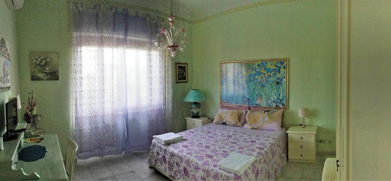 Chambre Triple avec Salle de Bains Privative