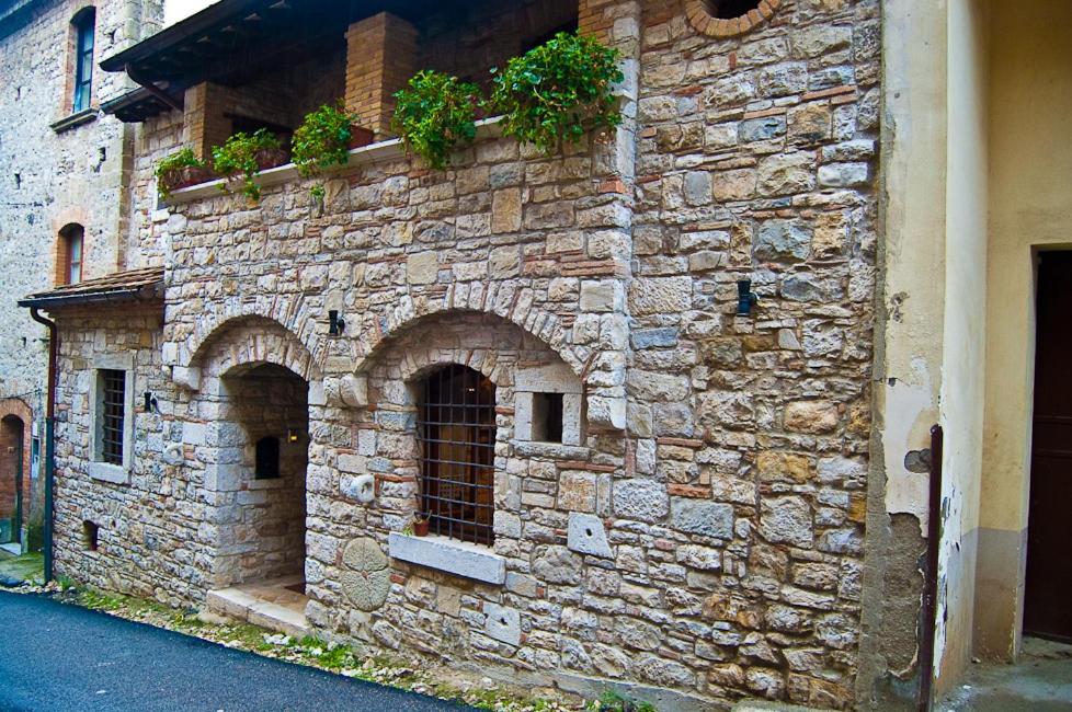Bed And Breakfast Pa' Carrera - B&B Fragneto Monforte