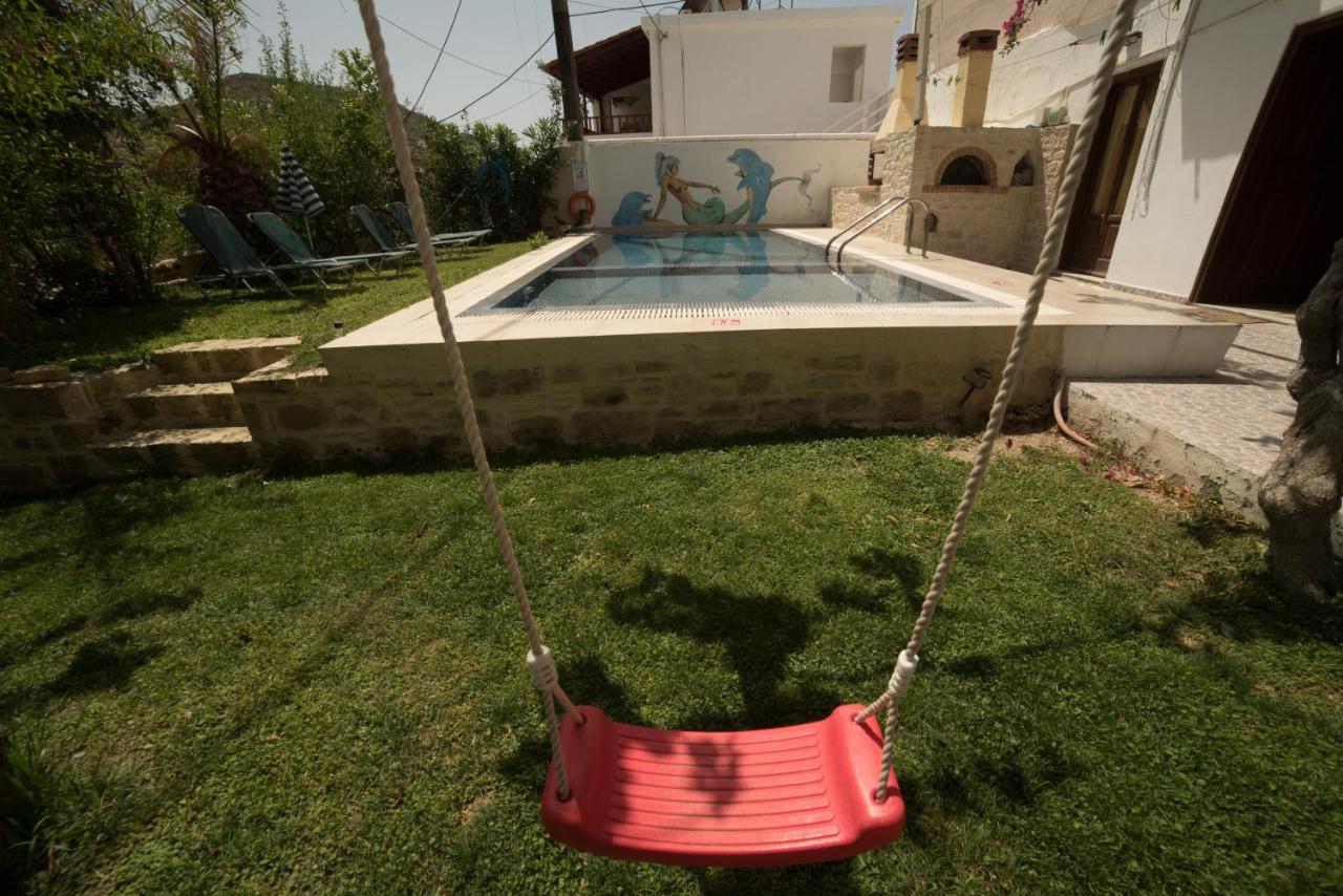 Bodikos Villas & Apartments - Bed and Breakfast