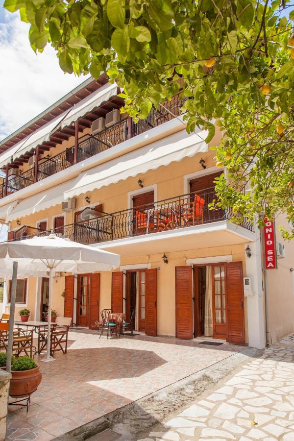Ionio Sea Poros Studios - B&B