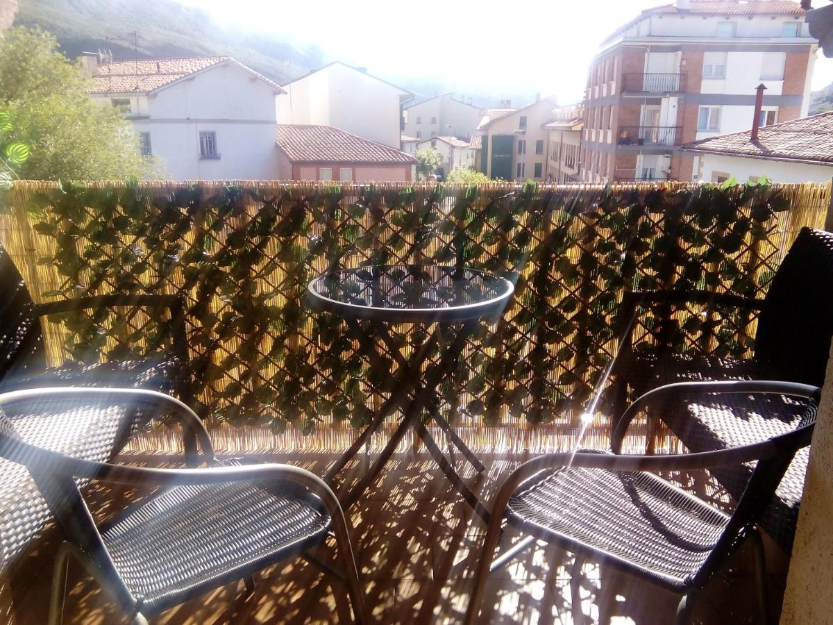 Apartamentos Rurales Imaz Etxea - Urbasa - B&B