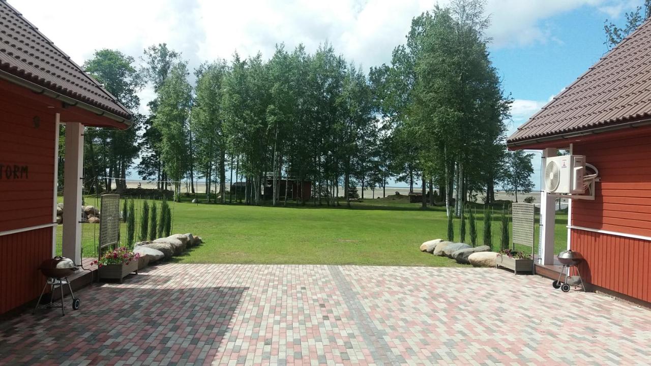 Kiviranna puhkemajad - B&B Suure-Rakke