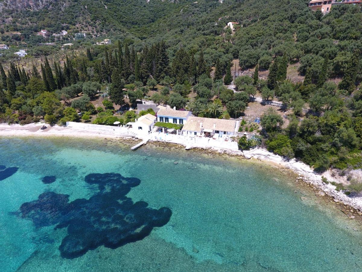 Nissaki Olive Press Villas - B&B