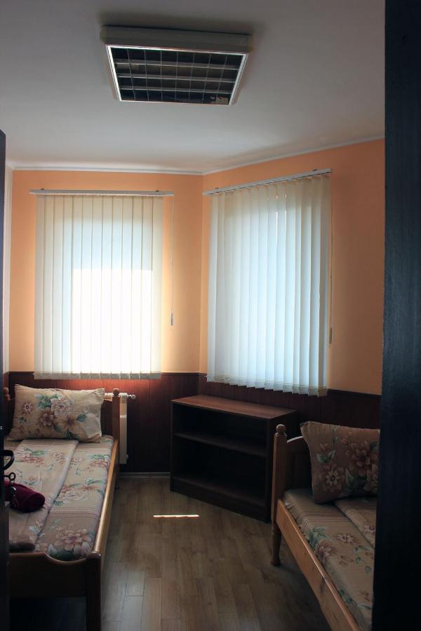 Twin Room with Shared Bathroom
