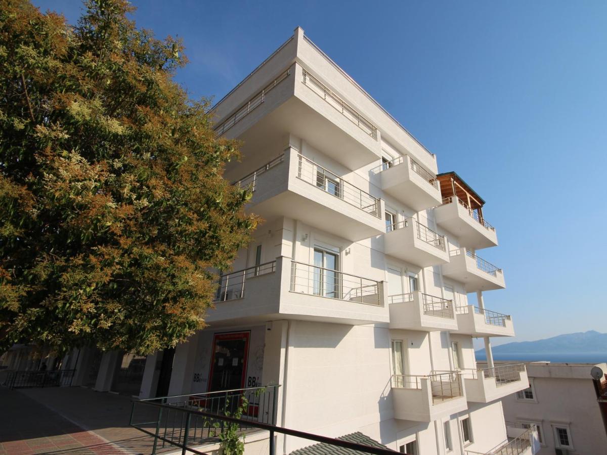 Nefeli Apartments - B&B