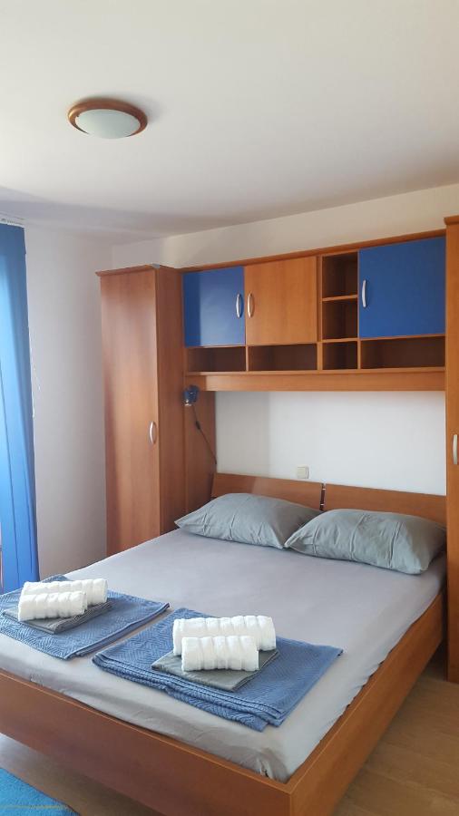 Two-Bedroom Apartment with Balcony and Sea View