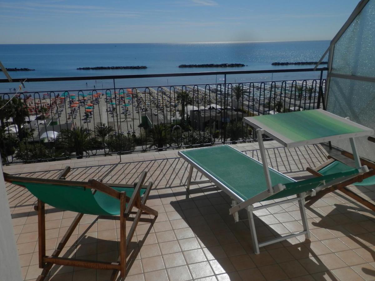 B&B San Benedetto del Tronto - B&B Attico Mare - Bed and Breakfast San Benedetto del Tronto