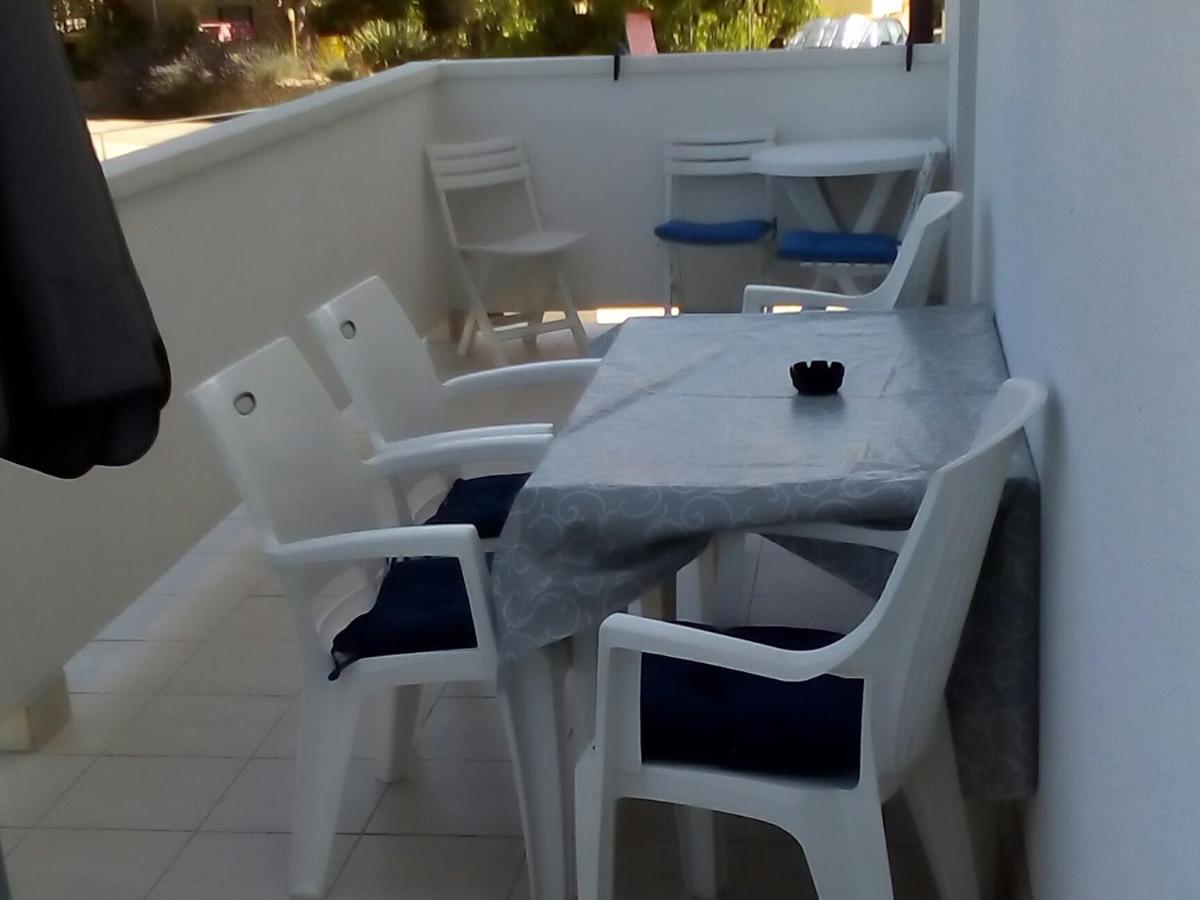 Apartmani Ana i Predrag -Lopar - B&B Arbe