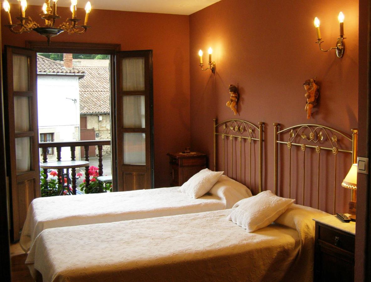 Chambre Double ou Lits Jumeaux