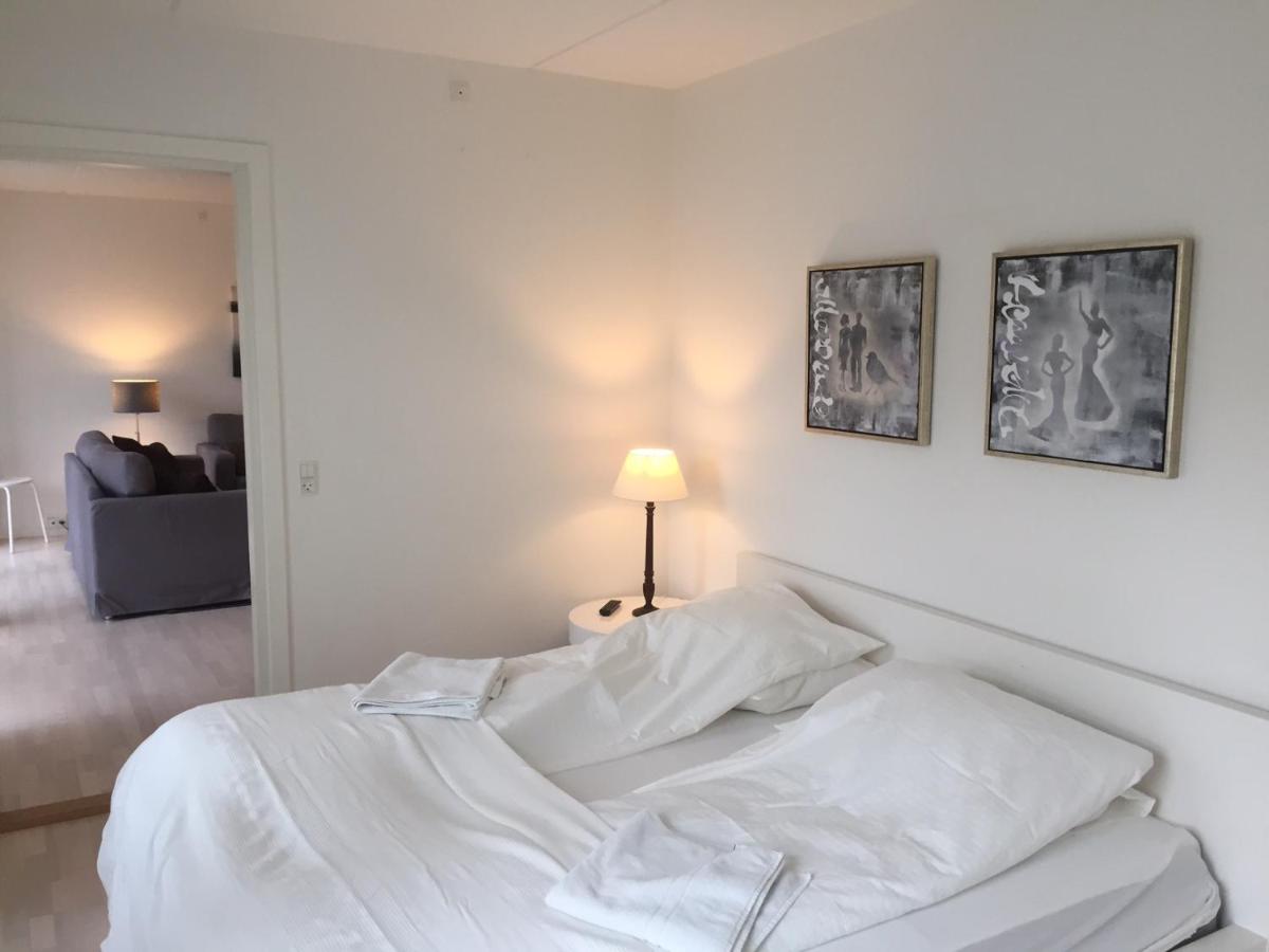 B&B Kopenhagen - CITY, LUX APARTM - 2 FULL BATHROOMs, 1v - Bed and Breakfast Kopenhagen