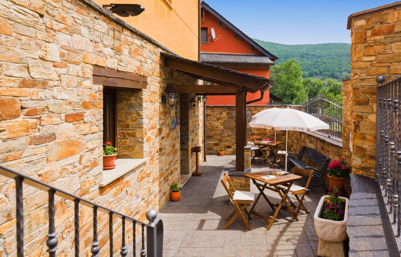 Apartamentos Rurales L´Abiseu - Bed and Breakfast