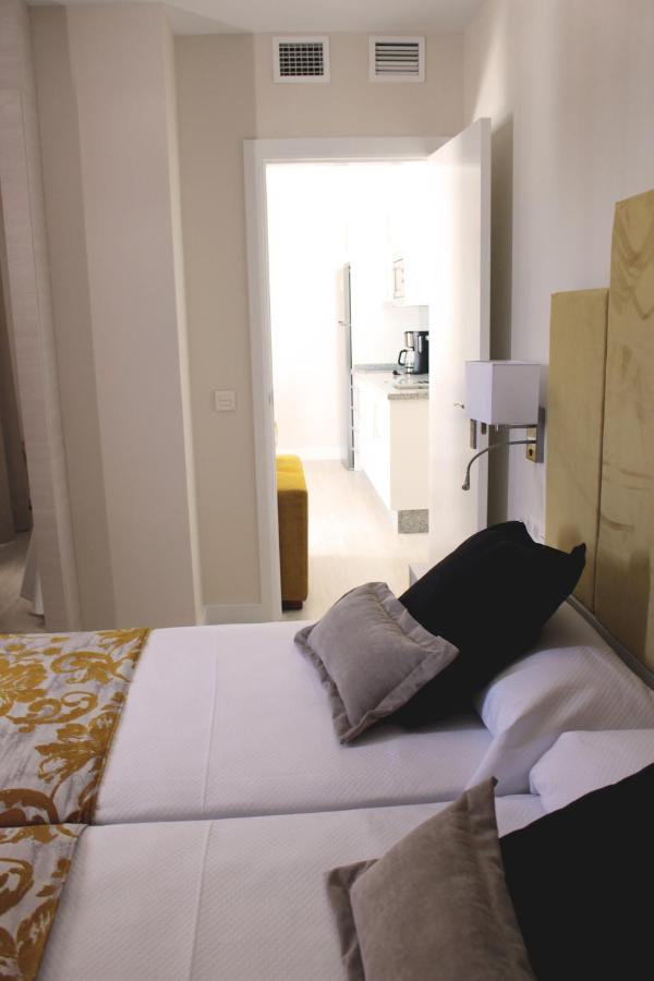 One-Bedroom Apartment with Balcony and Sea View
