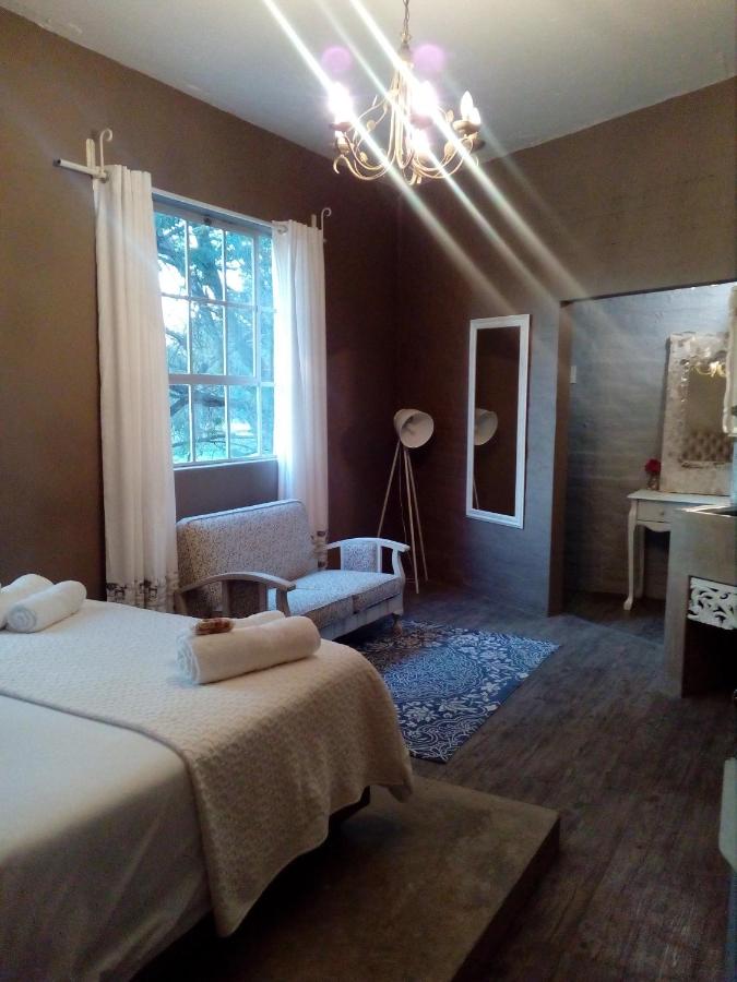 Deluxe Double Room with Shower