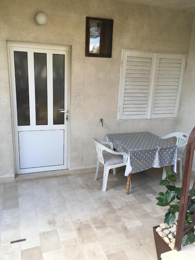 Appartamento con 2 Camere da Letto
